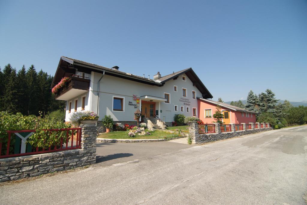 Gaestehaus Schwaiger Mariapfarr Exterior foto